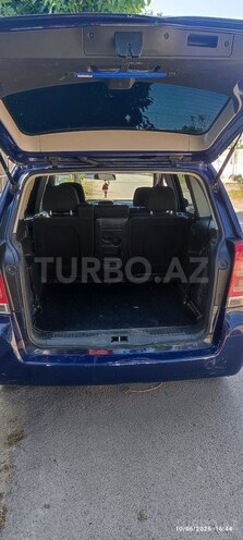 Opel Zafira-10