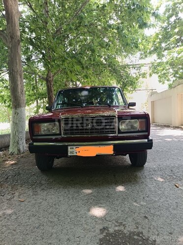 LADA (VAZ) 2107-1