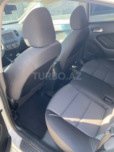 Kia Forte-6