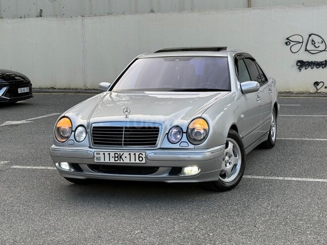 Mercedes E 280-4