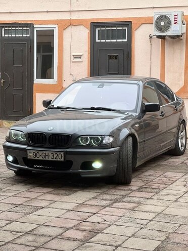 BMW 320-1