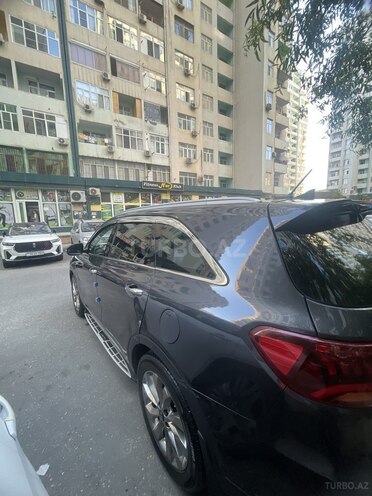 Kia Sorento-4
