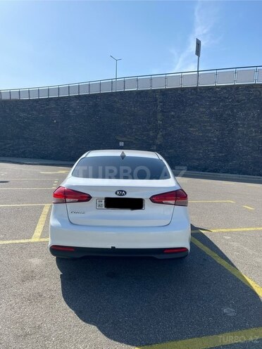 Kia Forte-4
