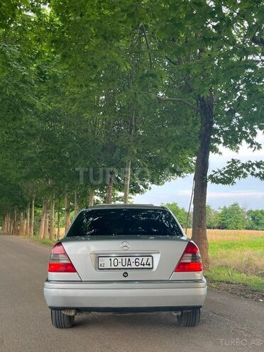 Mercedes C 220-3