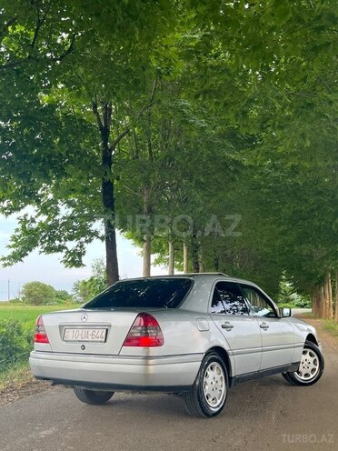Mercedes C 220-4