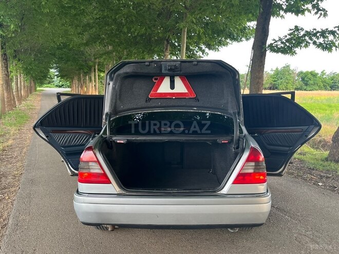 Mercedes C 220-6