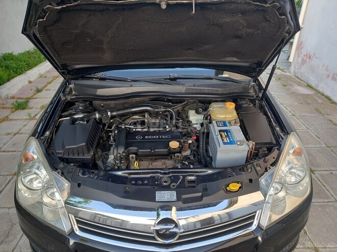Opel Astra-10