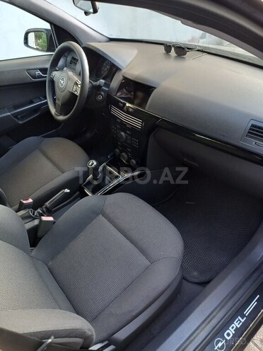 Opel Astra-16