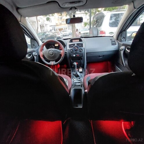 Renault Megane-18
