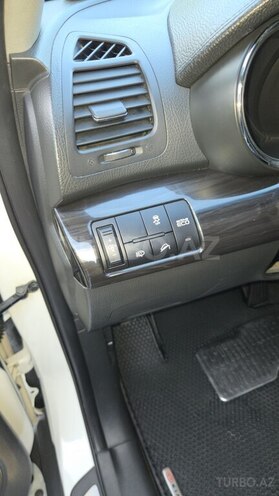 Kia Sorento-16