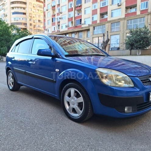 Kia Rio-5