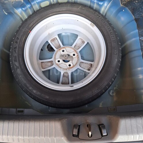 Kia Rio-4