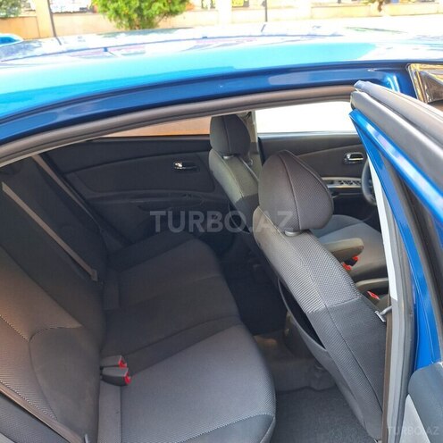 Kia Rio-12