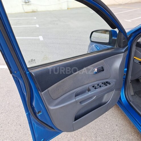 Kia Rio-11