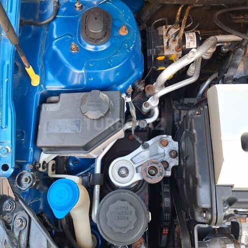 Kia Rio-17