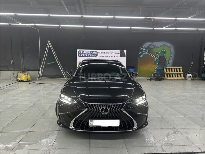Lexus ES 300h-5
