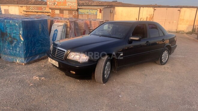 Mercedes C 200-2