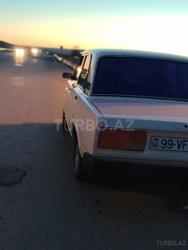LADA (VAZ) 2107-5