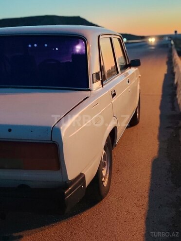 LADA (VAZ) 2107-4