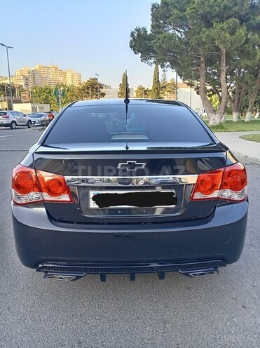 Chevrolet Cruze-6