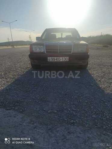 Mercedes 190-1