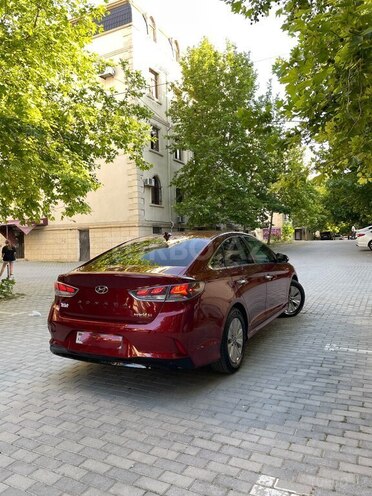 Hyundai Sonata-10