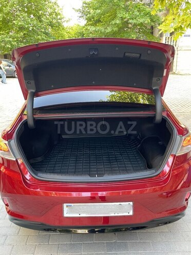 Hyundai Sonata-21