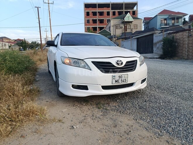 Toyota Camry-1