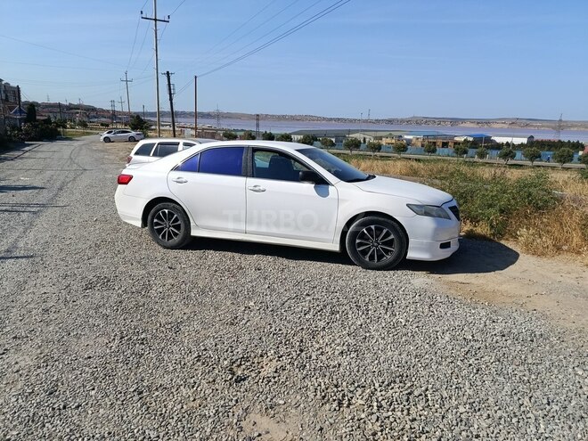 Toyota Camry-7