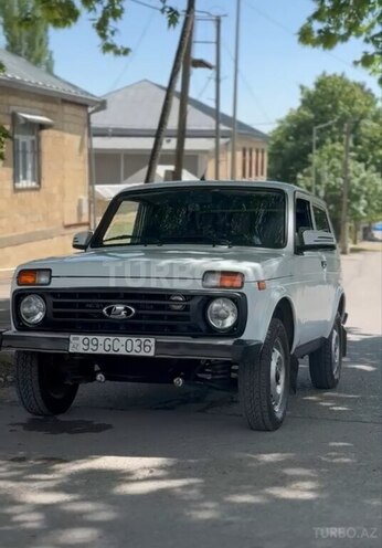 LADA (VAZ) Niva-1