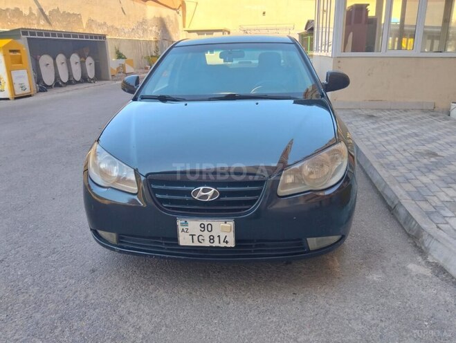 Hyundai Elantra-1