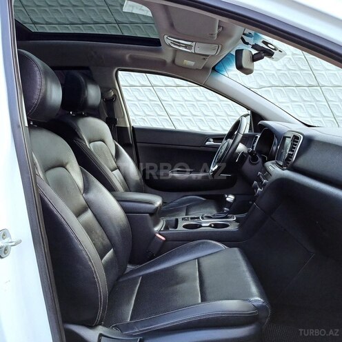 Kia Sportage-10