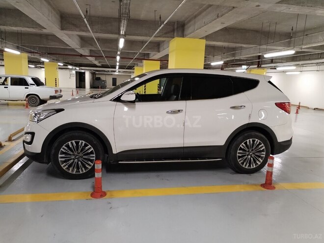 Hyundai Santa Fe-4