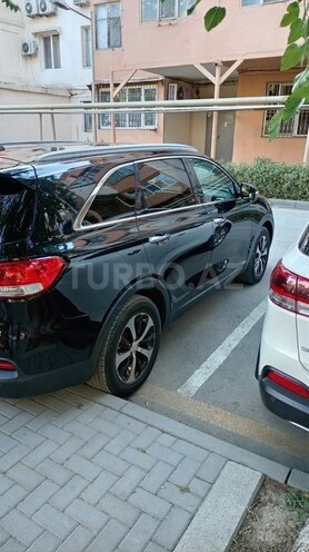 Kia Sorento-12