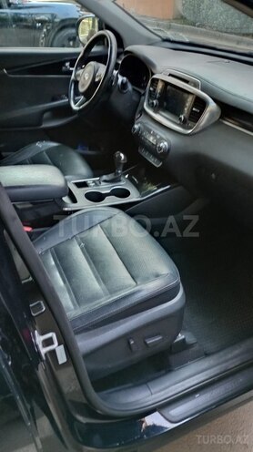 Kia Sorento-4