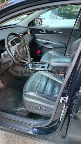 Kia Sorento-13