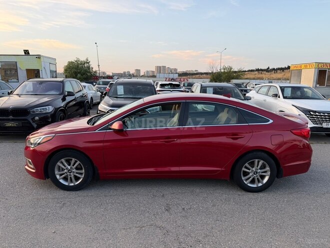Hyundai Sonata-4