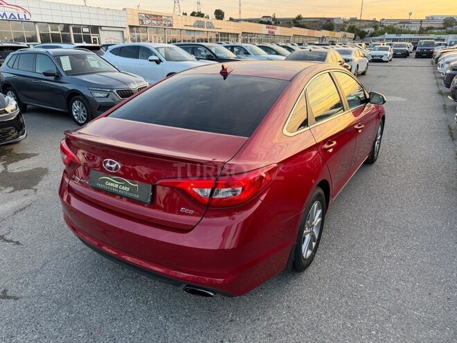 Hyundai Sonata-6