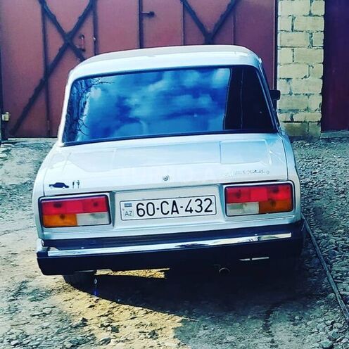 LADA (VAZ) 2107-13