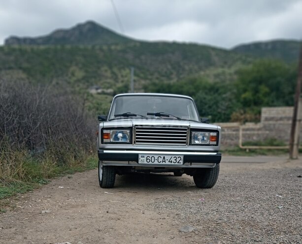LADA (VAZ) 2107-6