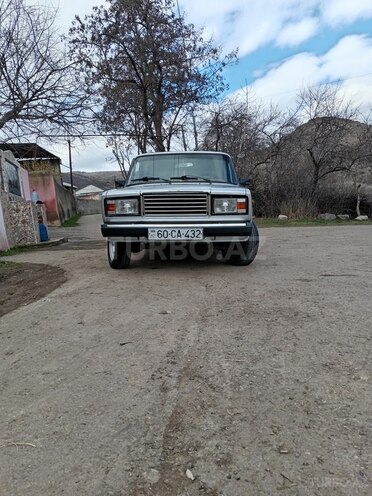 LADA (VAZ) 2107-1
