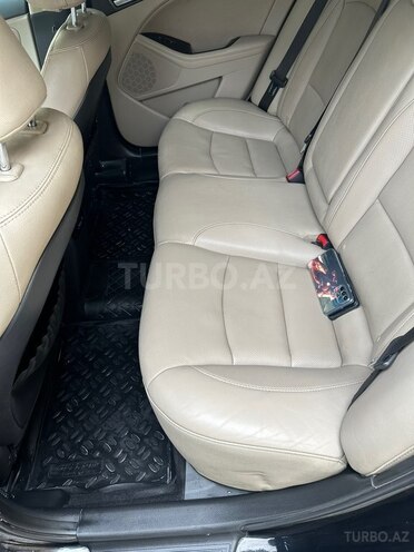 Kia Optima-19