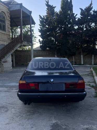 BMW 740-6