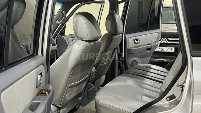 Hyundai Terracan-19