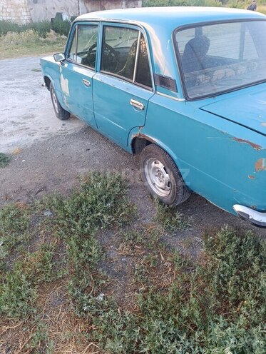 LADA (VAZ) 21011-4