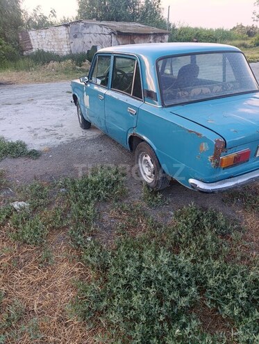 LADA (VAZ) 21011-8