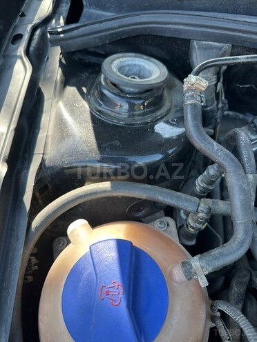 Volkswagen Golf-12
