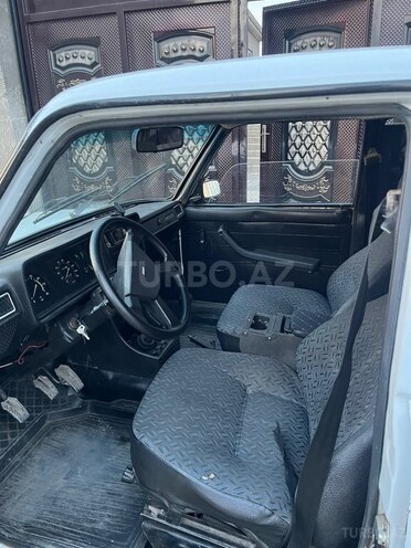 LADA (VAZ) 2107-21