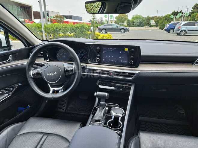 Kia K5-7