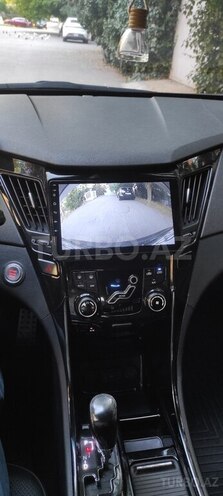 Hyundai Sonata-19